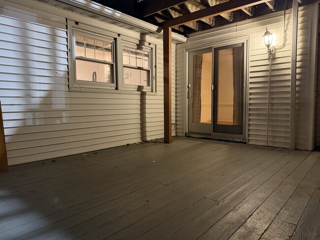 Photo - 555 Main St Unidad 555 #A