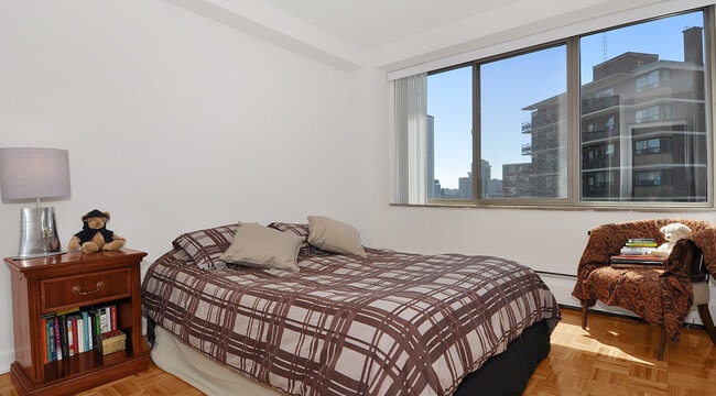 Building Photo - 48 Isabella St Unit 00102