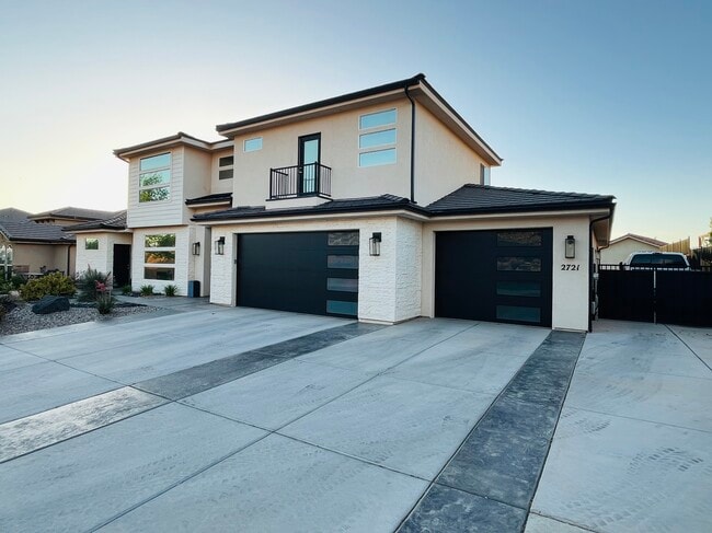 Photo - 2721 Hazel Dr