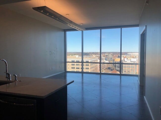 Photo - River Market Tower - Unit 802 Unit 1
