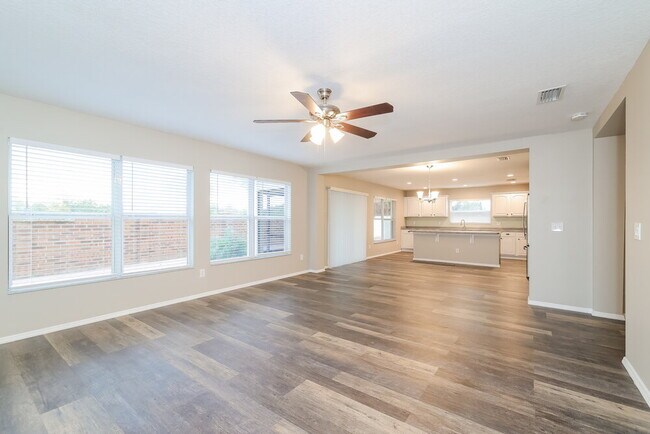 Photo - 4619 Caverns Dr