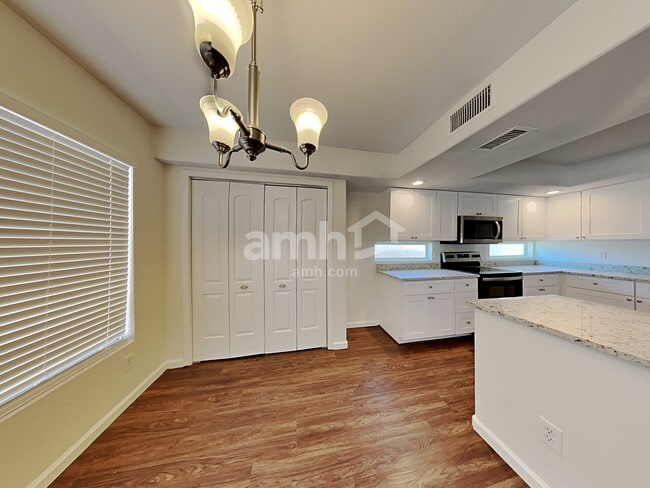 Photo - 22028 W Morning Glory St