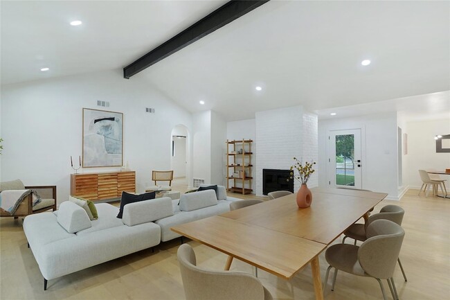 Photo - 7403 West Gate Blvd House