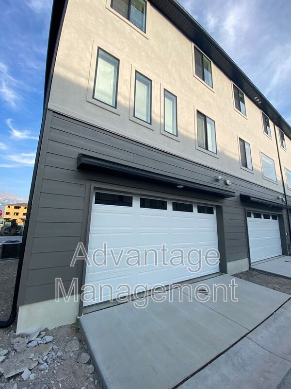 Photo - 531 S 1080 W