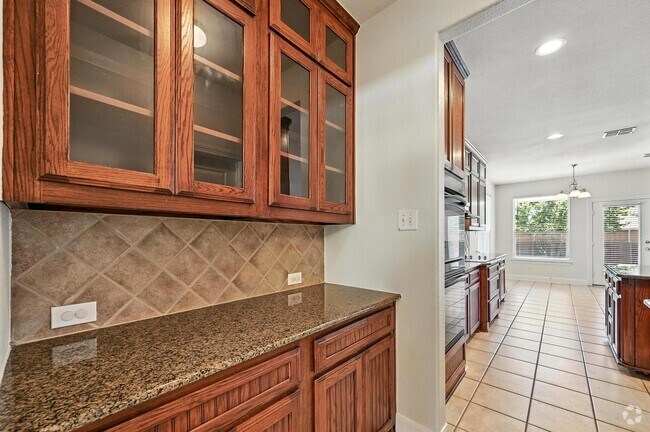 Building Photo - 14743 Daneway Dr Rental