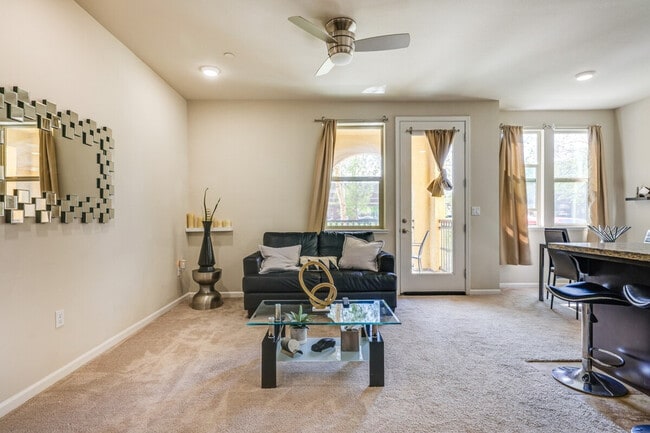 Photo - 140 Ivy Ave Unit ID1386212P