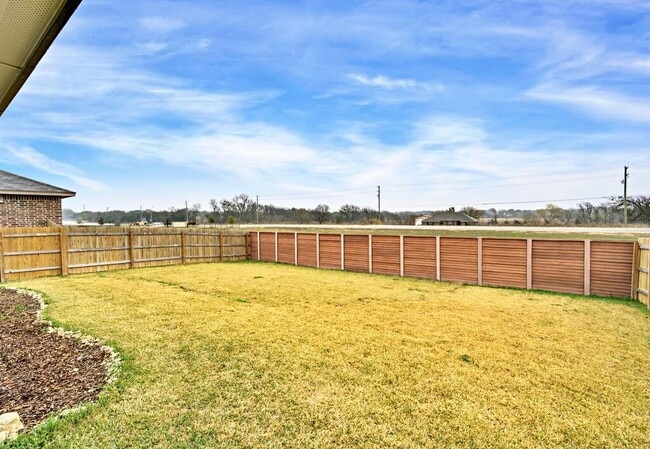 Photo - 2920 Skinner Dr