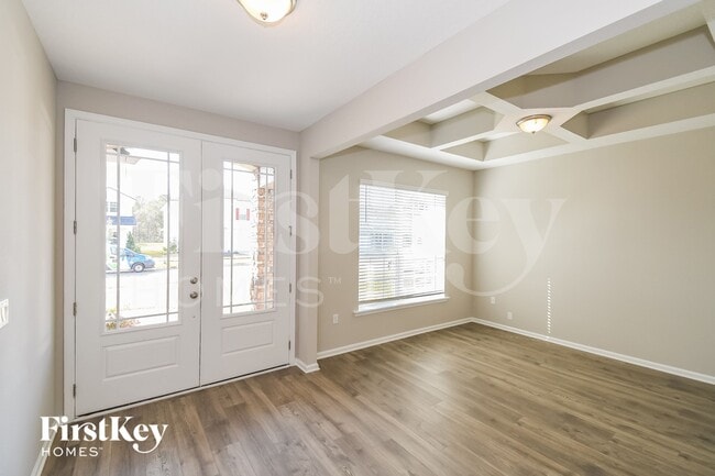 Photo - 2721 Copperwood Ave
