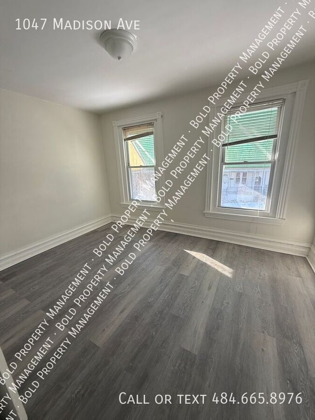 Photo - 1047 Madison Ave