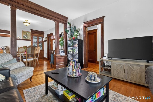 Photo - 106 Lawrence St Unit 1