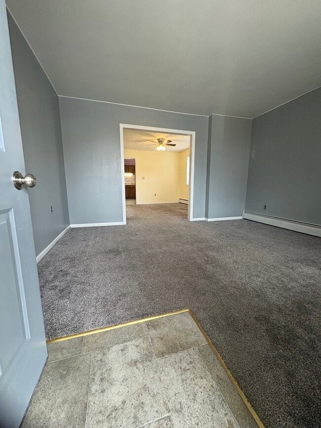 Photo - 25 St David St