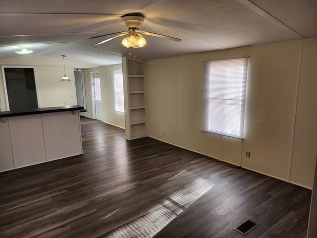 Photo - 2721 Southbridge Rd