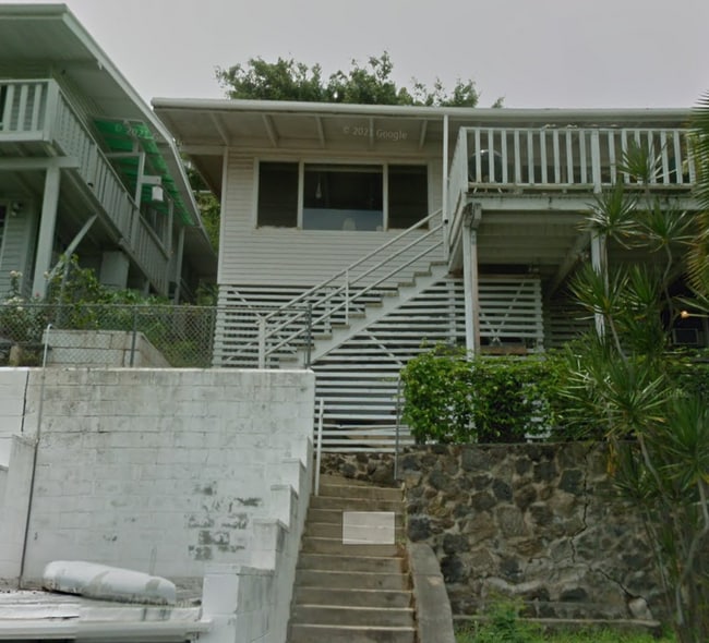 Building Photo - 4460 Wahinekoa Pl Rental
