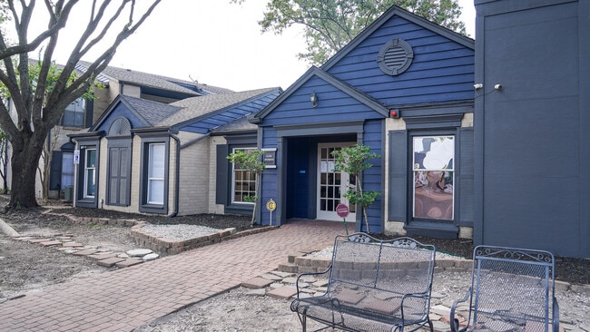 Building Photo - The Prescott