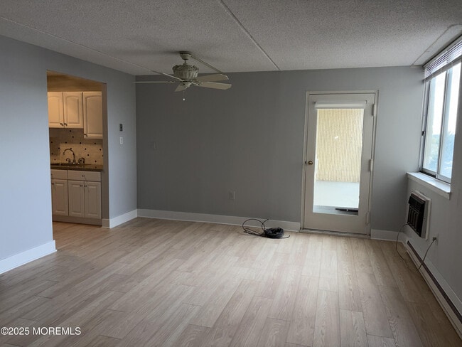 Photo - 1000 River Rd Unit 3C