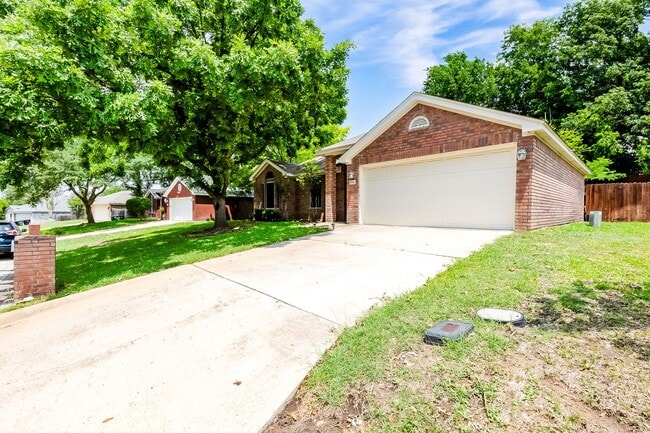 Photo - 5316 Trail Dr