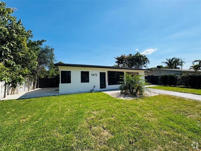 Building Photo - 1472 NE 30th Ct Rental