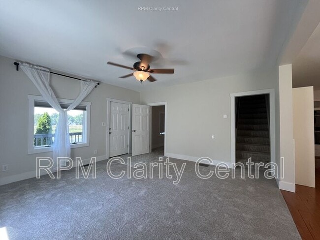 Photo - 1653 Berlin Station Rd