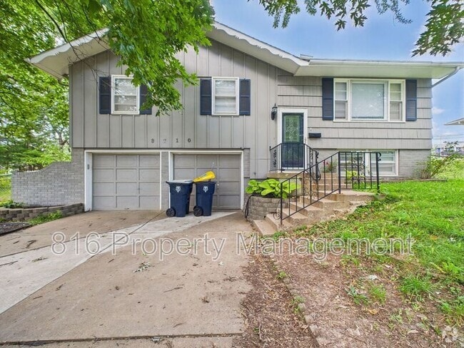 Building Photo - 9710 E 50th St Rental