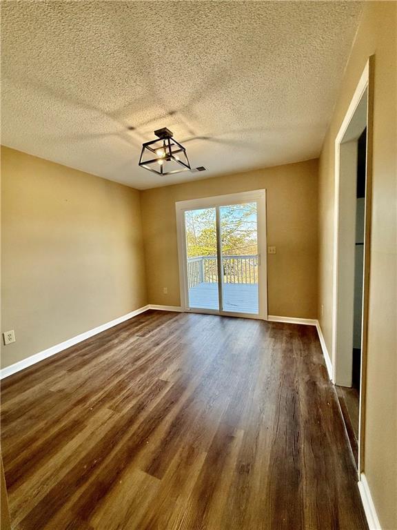 Photo - 1559 Cedar Bluff Trail