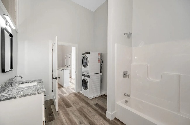 Photo - 72 Boisvert St Apartamentos Unidad 7