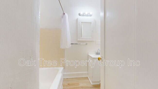 Photo - 1502 Alice St