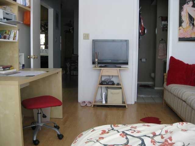 Photo - 806 W 24th St Unidad 233