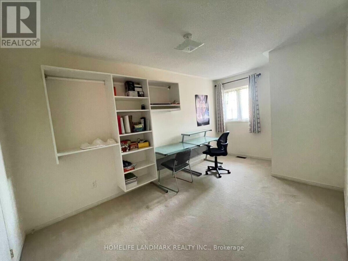 Photo - 22 Maffey Crescent