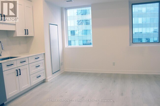 Photo - 57 Carlisle St Unit 607