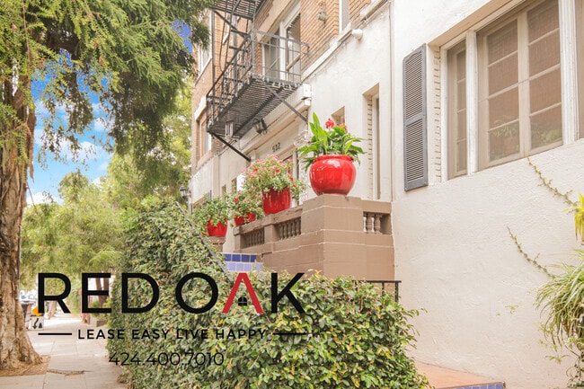 Photo - 532 S Coronado St Unit 204