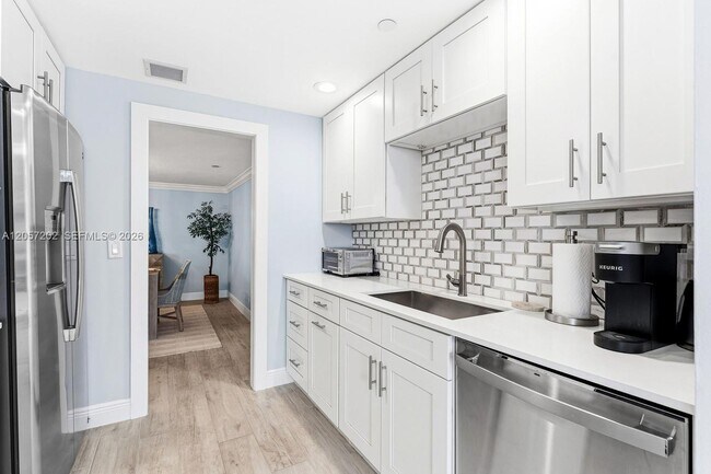 Photo - 500 Ocean Dr Unit E-12A