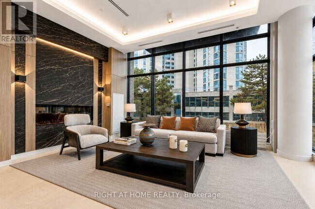 Photo - 1608 Charles St