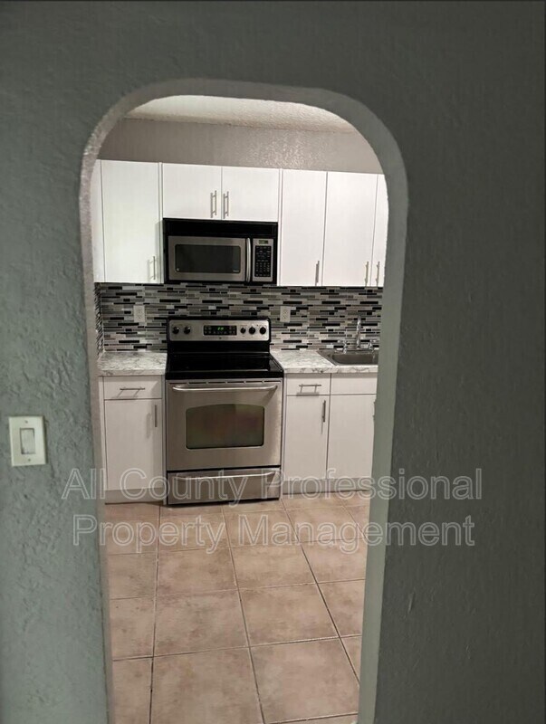 Photo - 407 SE 3rd Ave Unit B