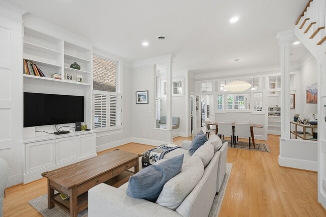 Photo - Capitol Hill Victorian Home | 3 Bed | 2.5 Bath | 2,700 Sf | Patio & Screened-In Porch | 2 Surface...