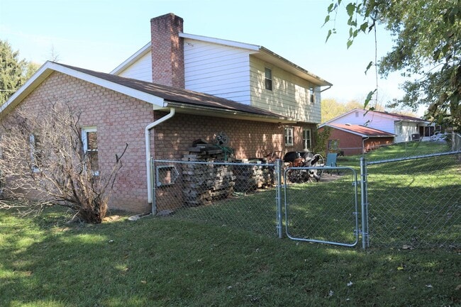 Photo - 115 Evans Run Dr