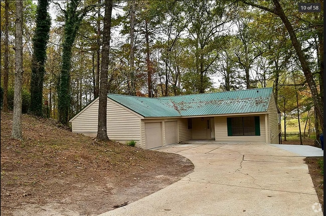 Building Photo - 112 Fox Run Rental