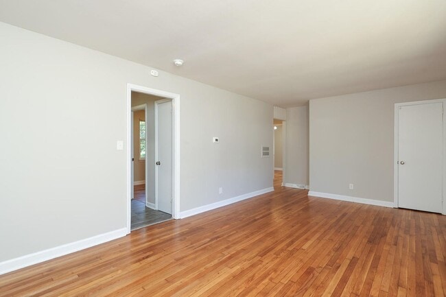 Photo - Newly renovated Ranch style 3 bedroom 1 ba...