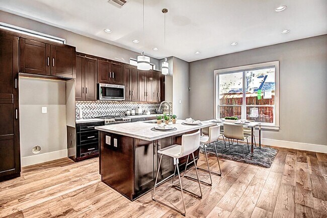 Photo - 4861 Benning Dr