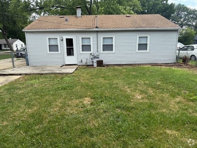 Building Photo - 226 Westgate Dr Rental