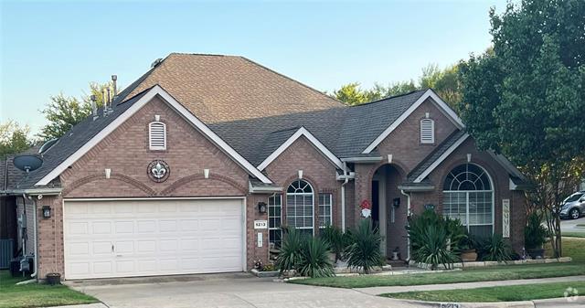 Building Photo - 5213 Forest Lawn Dr Rental