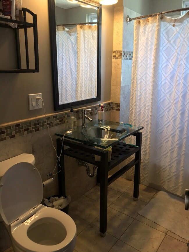 Photo - 22 Pleasant St Unidad 1