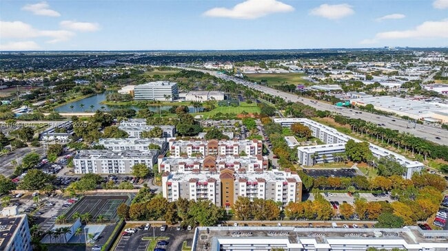 Photo - 11060 SW 196th St Unit 605