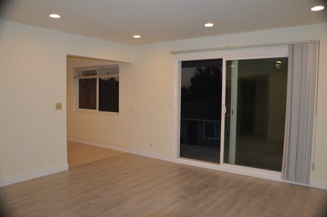 Photo - 84 Kim Louise Dr Unit 3