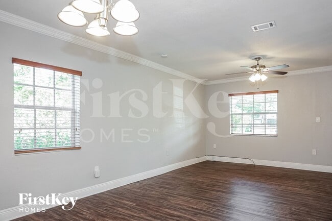 Photo - 1579 NE 182nd St