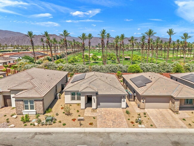 51805 Pinnacle Vis Dr