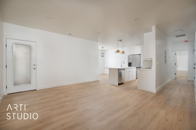 Photo - Orem Basement Apartment