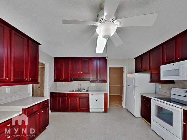 Photo - 727 Twin Brooks Ct