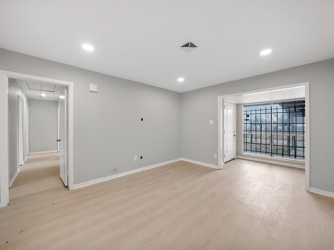 Photo - 9347 Clearway Dr