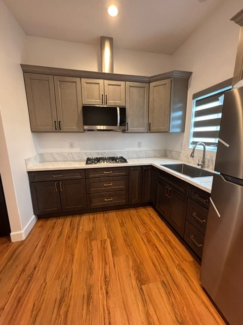Building Photo - 743 N Doan Dr Unit 101