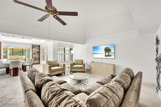 Building Photo - 6790 Pelican Bay Blvd Unit 91